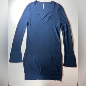 Free People Blue‎ Tunic Criss Cross V-Neck Knit Blend Long Tunic Sweater Large